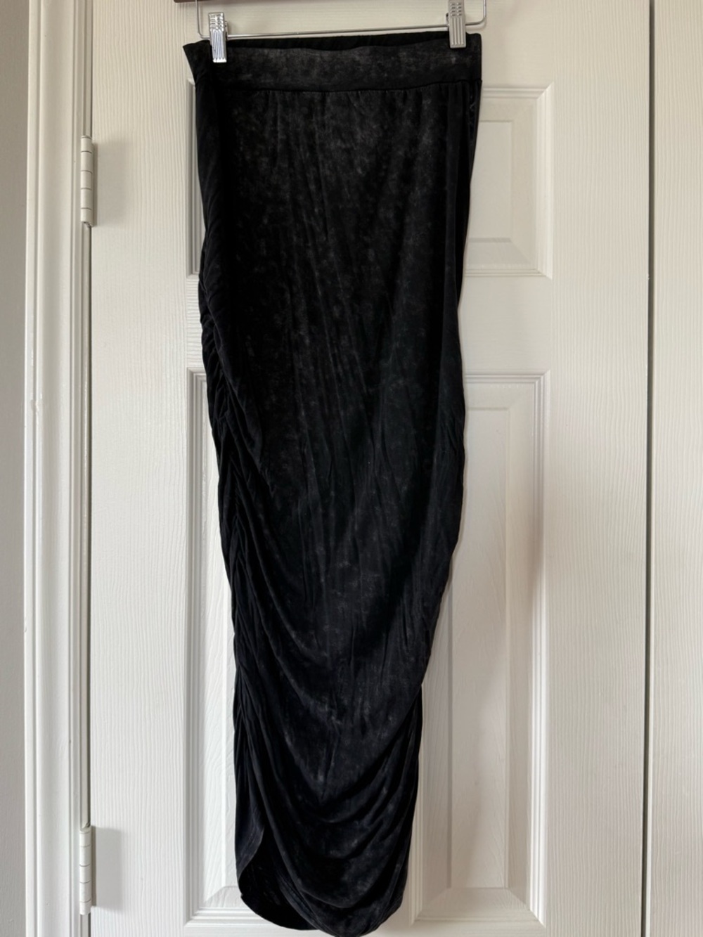 POL Black Acid Wash Ruched Midi Skirt Size Small - Picture 5 of 7